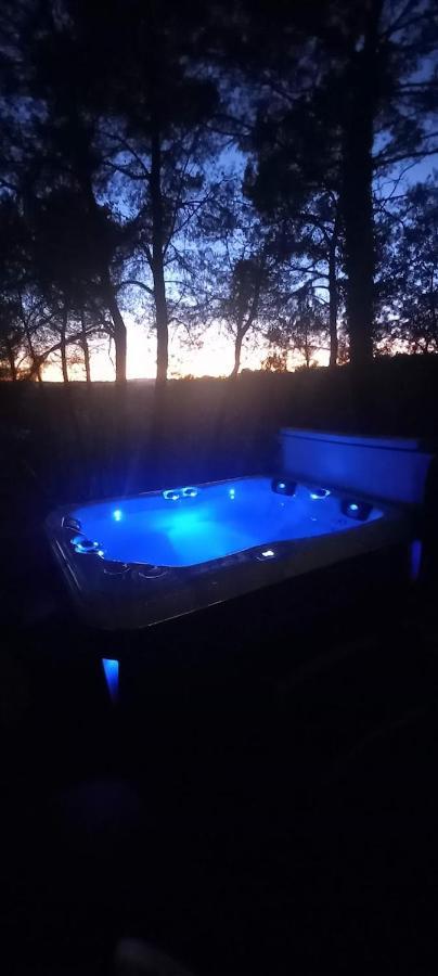 Gite Avec Spa Jacuzzi Au Coeur De Provence Cote D'Azur Saint-Antonin-du-Var Экстерьер фото